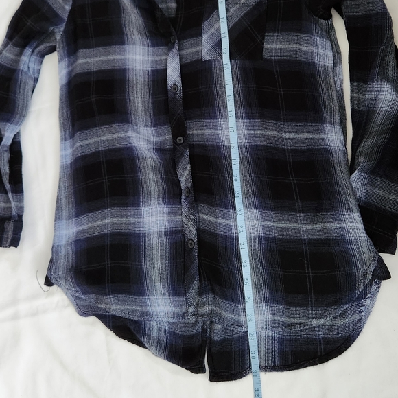 Beachlunchlounge Top Blue Plaid Button Down Soft flannel, Y2K, 90's, Grunge M - Picture 5 of 6